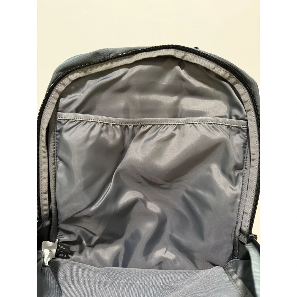 Timbuk2 Parkside Laptop Backpack Gray AT&T Logo Commuter Bag 384-3 TSF18 OS